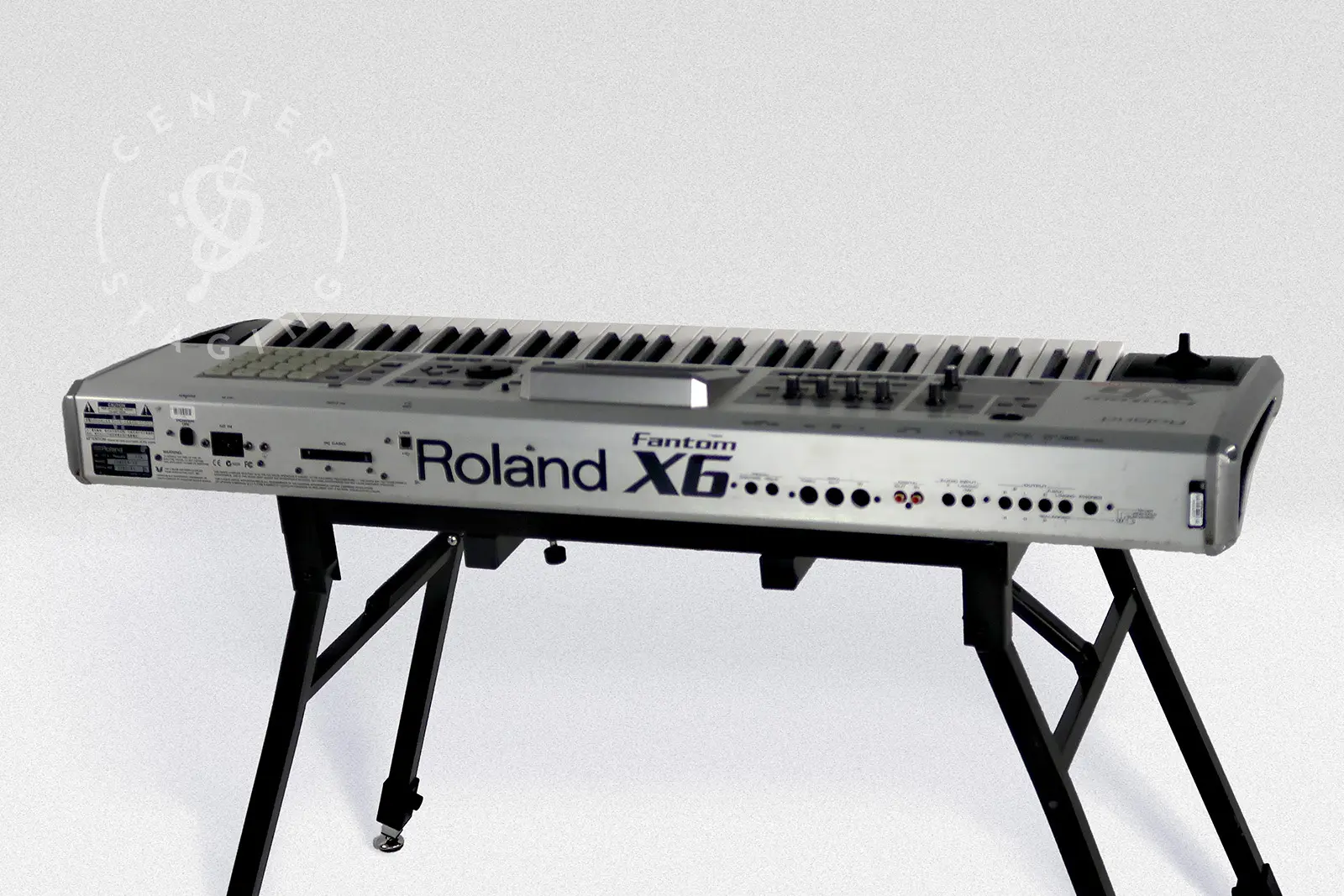 Roland Fantom X6 Silver Keyboard - CenterStaging - Rehearsal Studios and  Musical Instrument Rentals