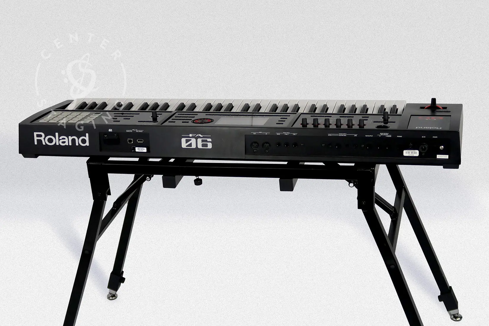 Roland FA-06 Workstation Black Keyboard - CenterStaging - Rehearsal Studios  and Musical Instrument Rentals